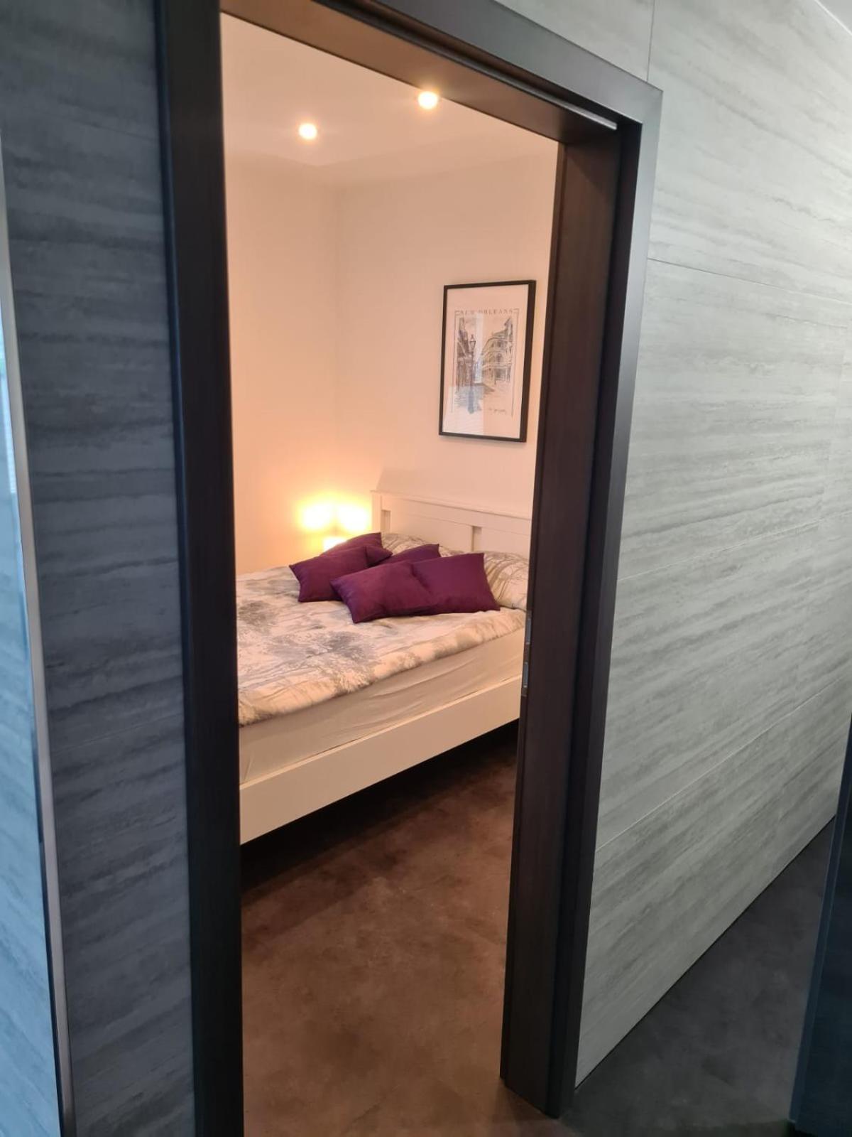 Vila Rajska Ptica Bled Bilik gambar